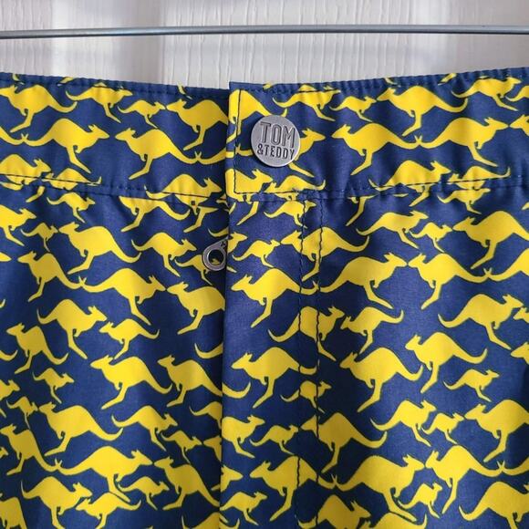 TOM & TEDDY Gold and Blue Jumping Kangaroo UPF50+ Swim Shorts Men's Size Small - Picture 5 of 12